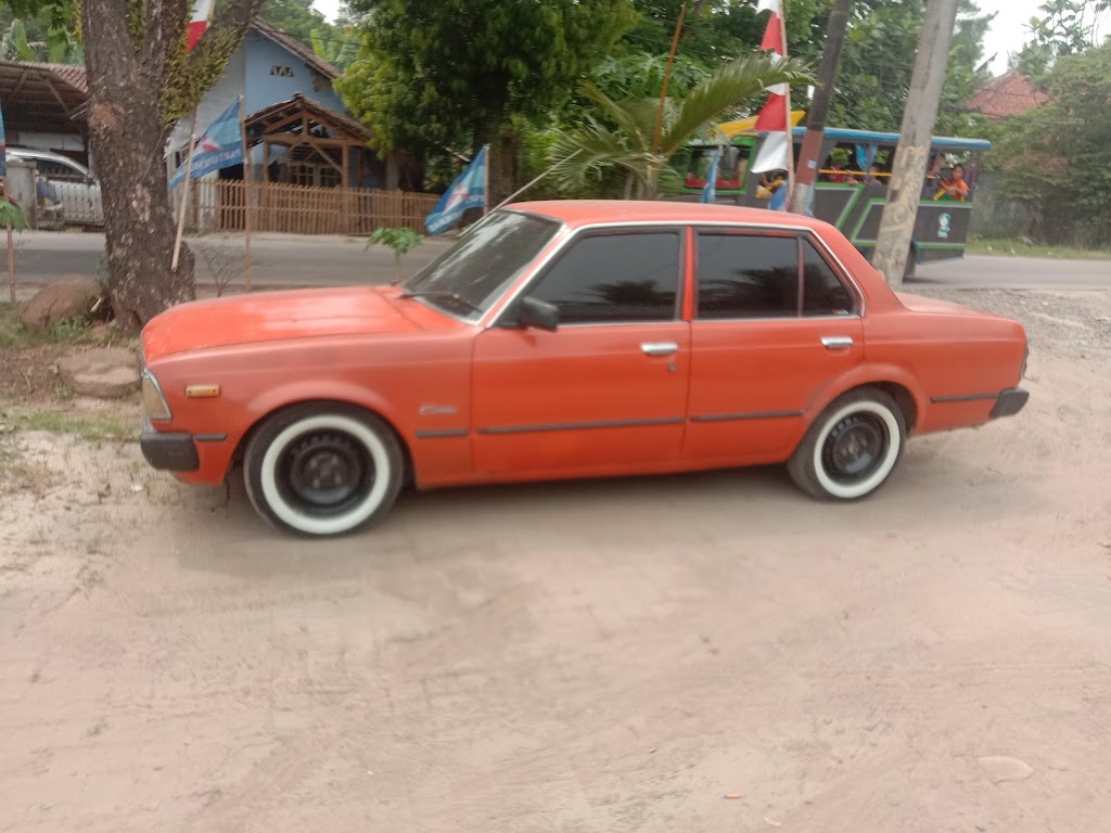 Bengkel Mobil Efi