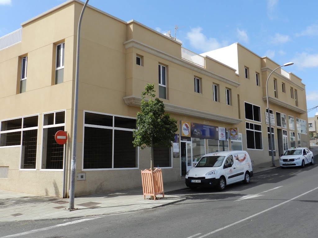 Pinturas Mocan - Lanzarote — Del propietario