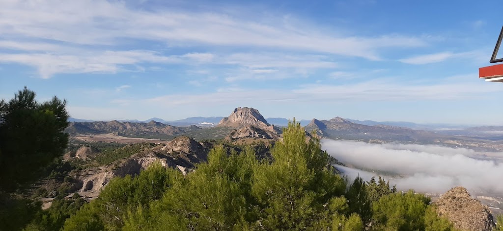 Garita forestal de Cieza