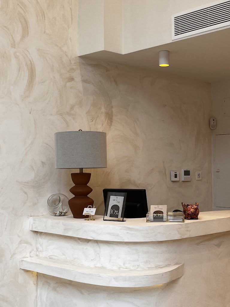 Aroa Ania Estetica Avanzada — Interior