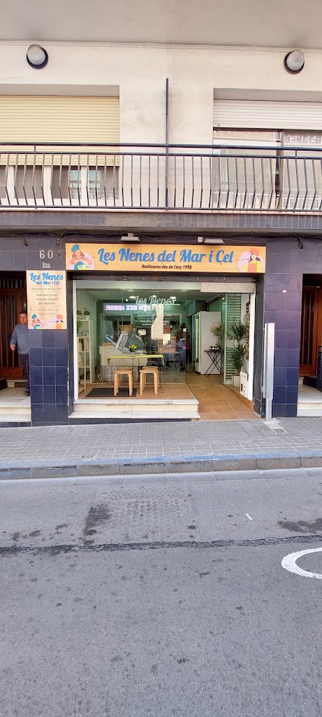 Les nenes del Mar i Cel