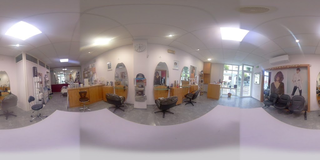 Perruqueria Esther Vila — Street View y 360deg