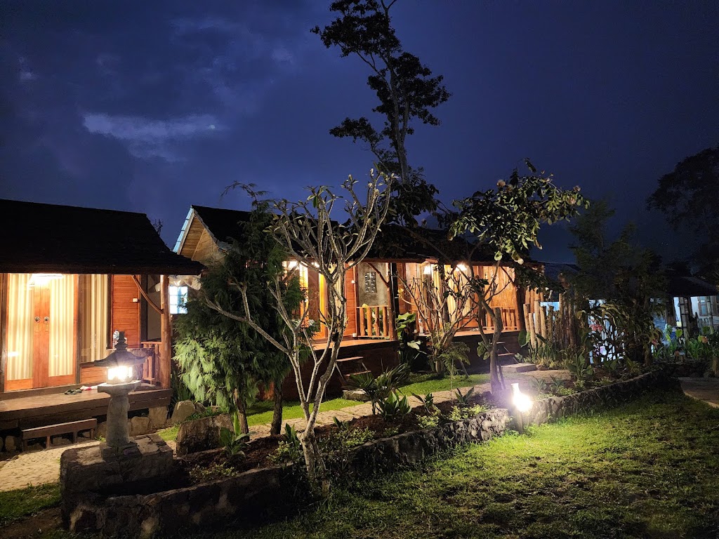 Taman Danu Camp Bedugul