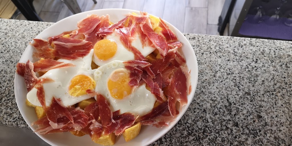 Restaurante "El Risco" — Comida y bebida