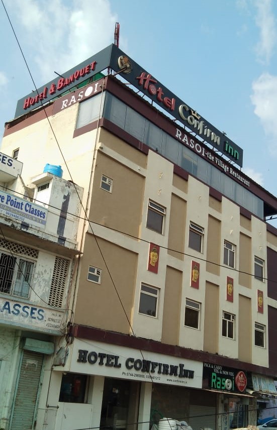 Hotel Confirm Inn