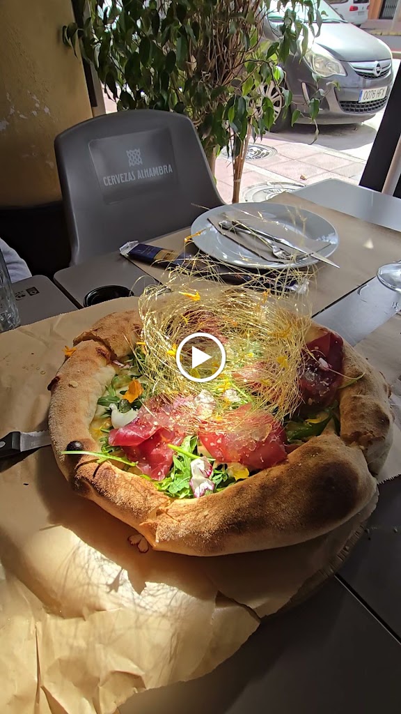La Bicicleta Pizzeria — Videos