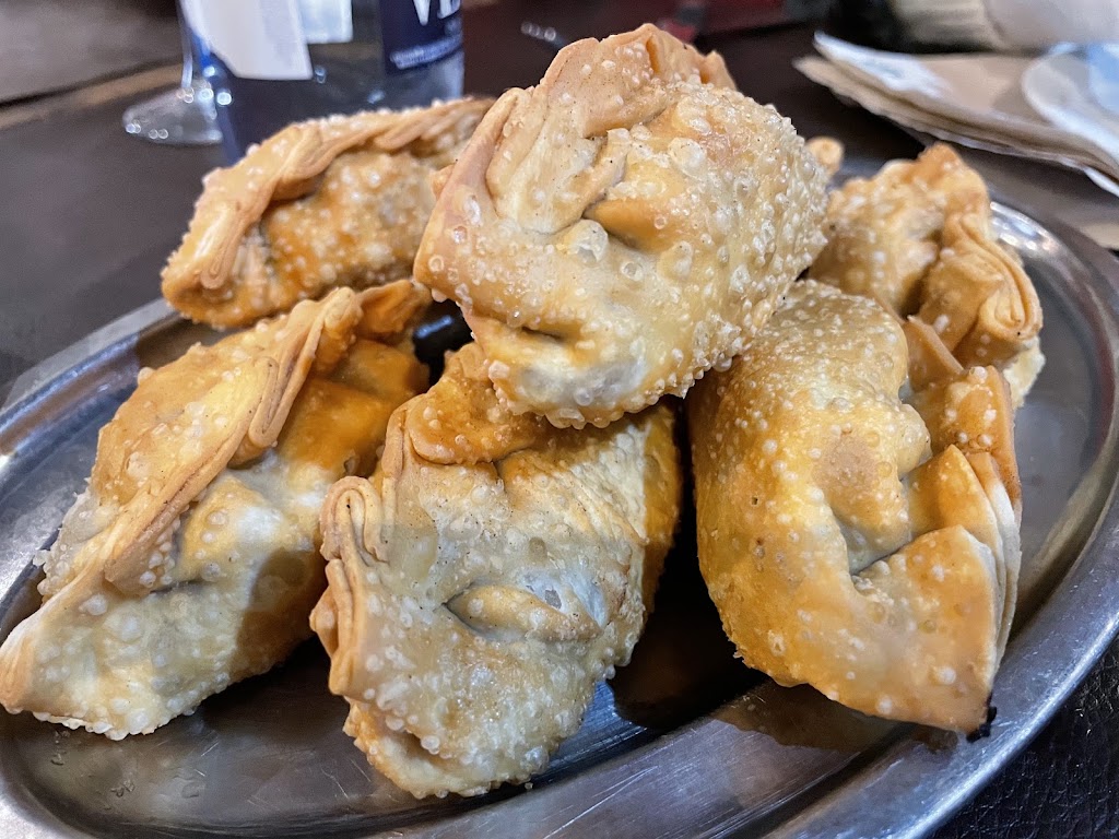 Restaurant Alta Patagonia — Empanada