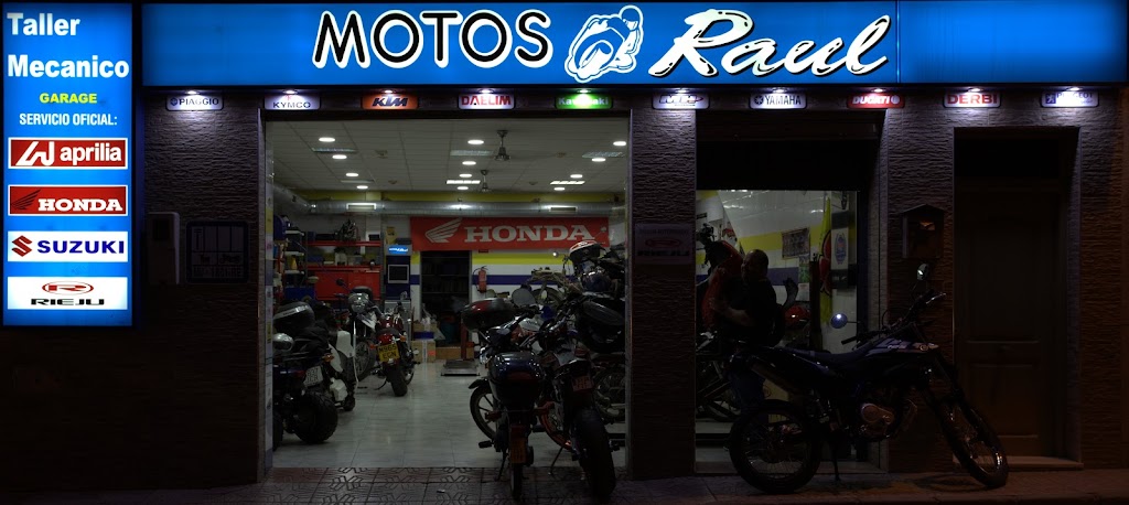 Motos Raul — Exterior