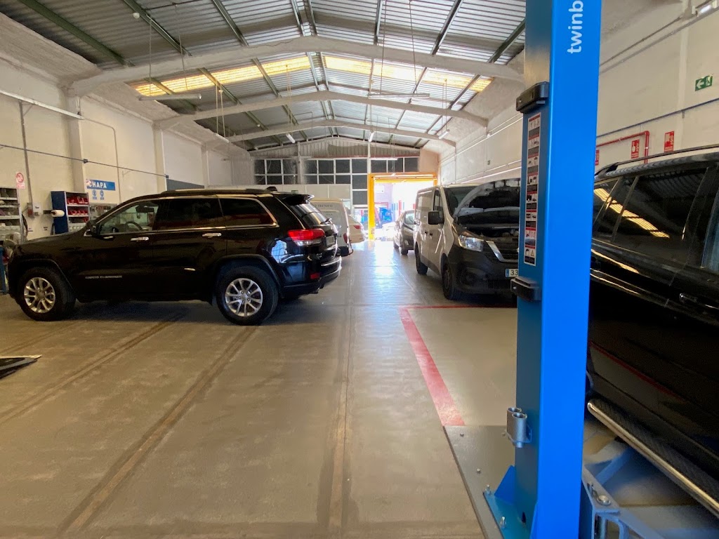 Talleres AutoFix Elche — Del propietario