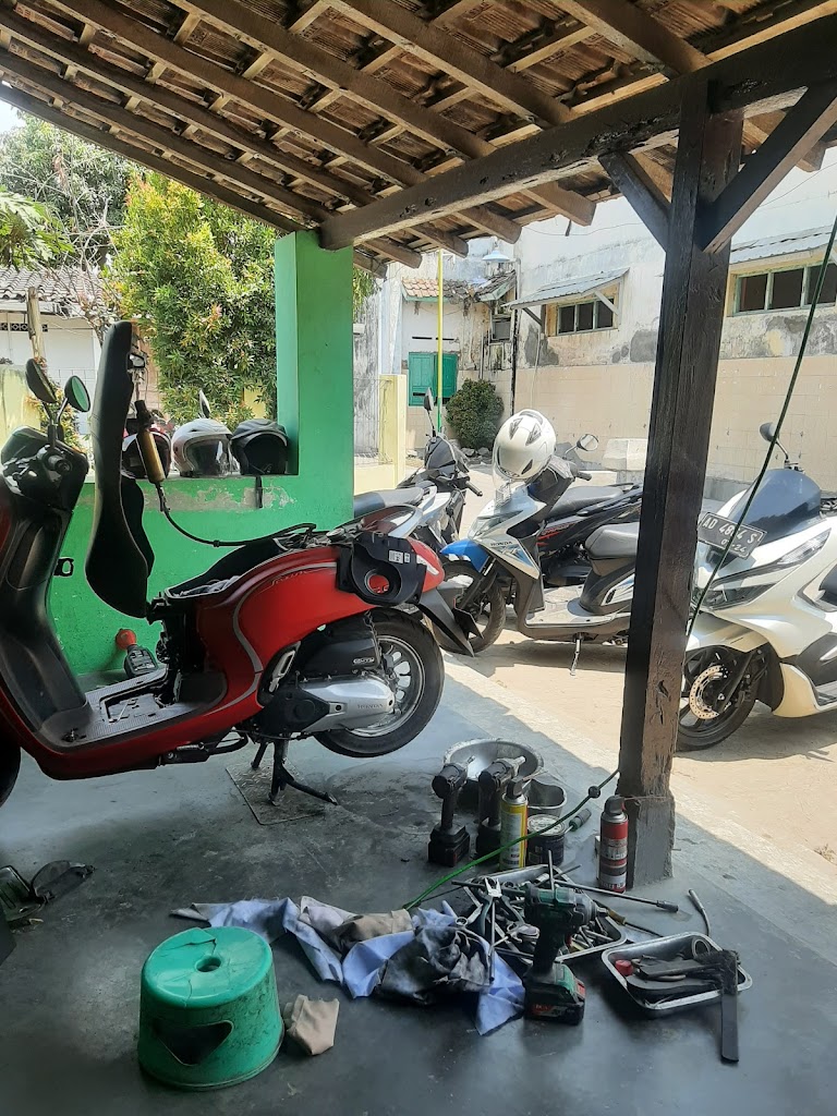 Candra Jaya Motor Klaten