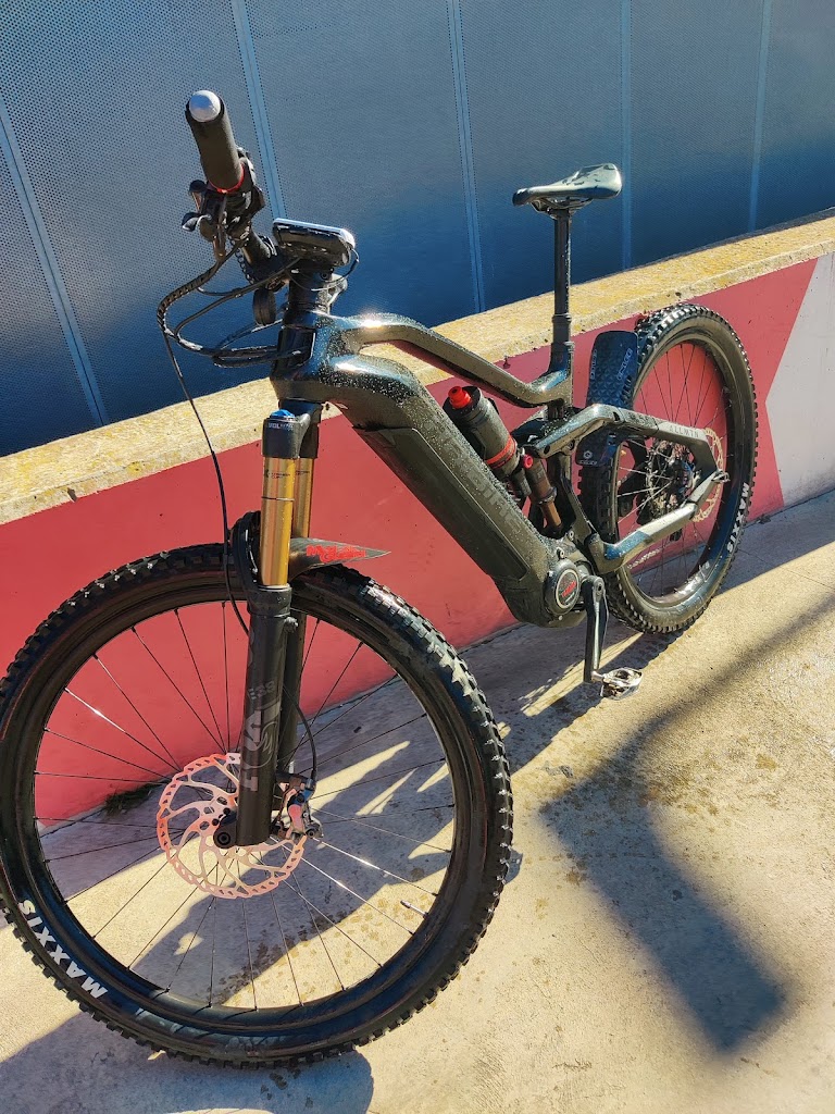 Lavado de coches y motos CRC Centre Rentat Cerdanyola