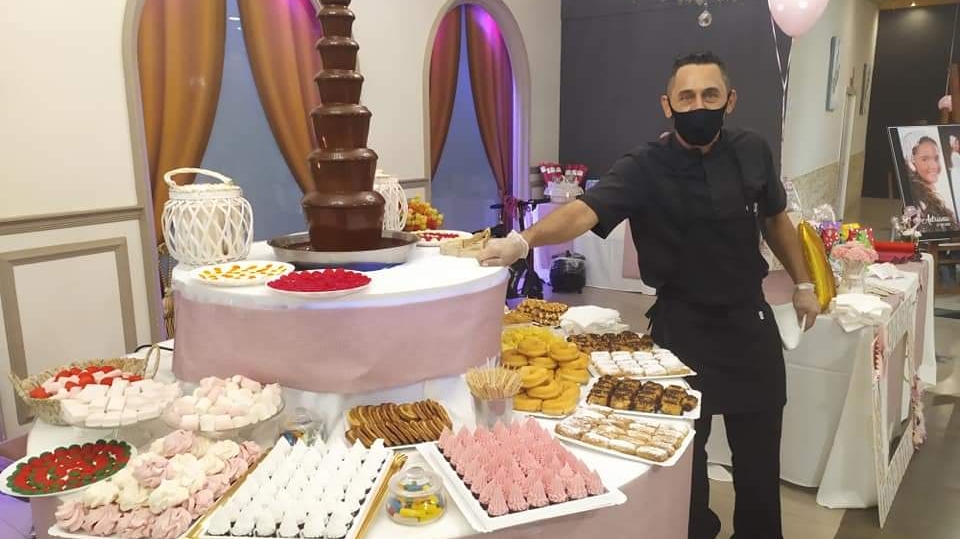 Electronica yuyu torre del mar alquiler fuente de chocolate