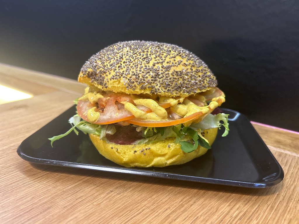 Frankfurt Caldes — Comida y bebida