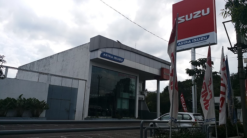 Isuzu Body Repair