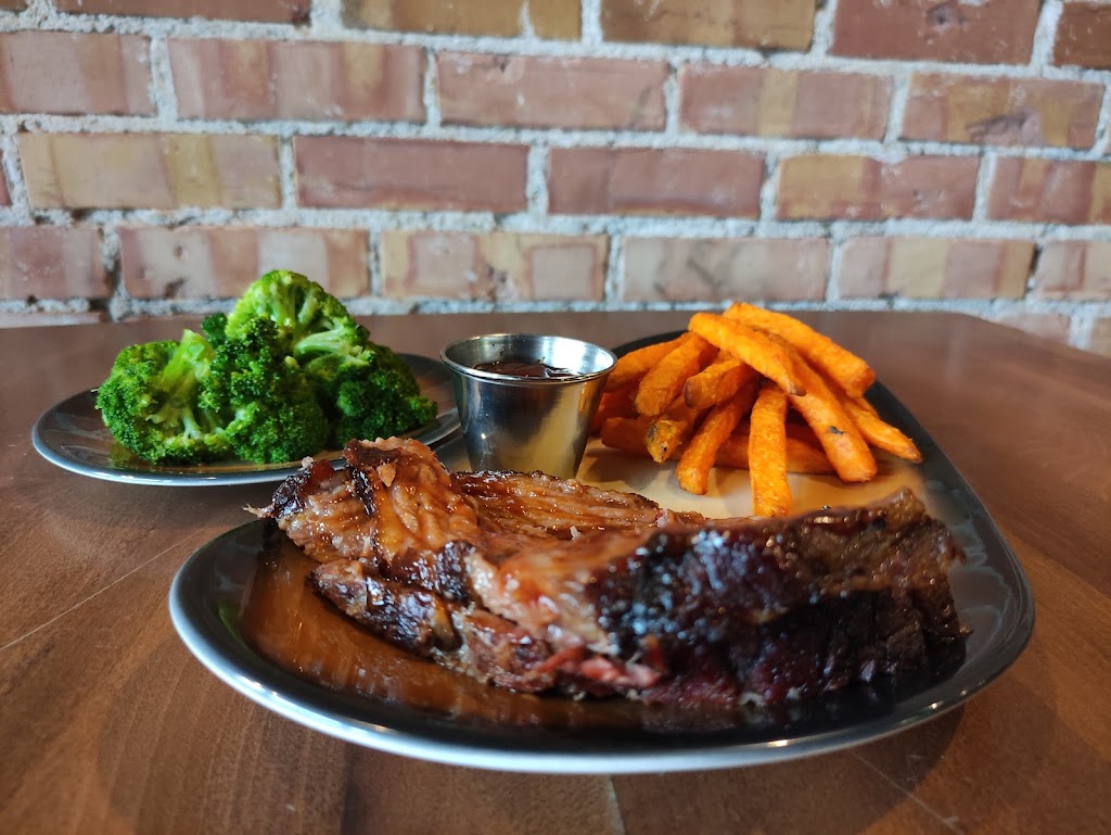  Two20 Taphouse & Grill