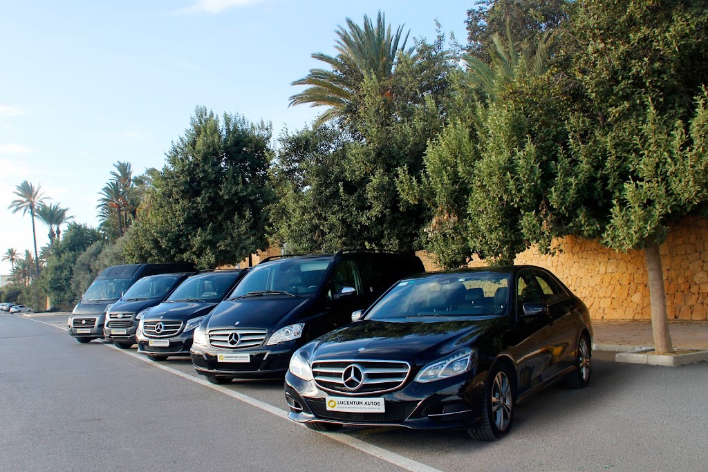 Lucentum Autos SL. Alquiler de vehiculos con conductor. VTC