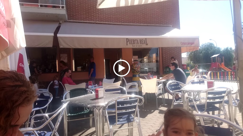 Puerta Real (Bar&Tapas) — Ambiente