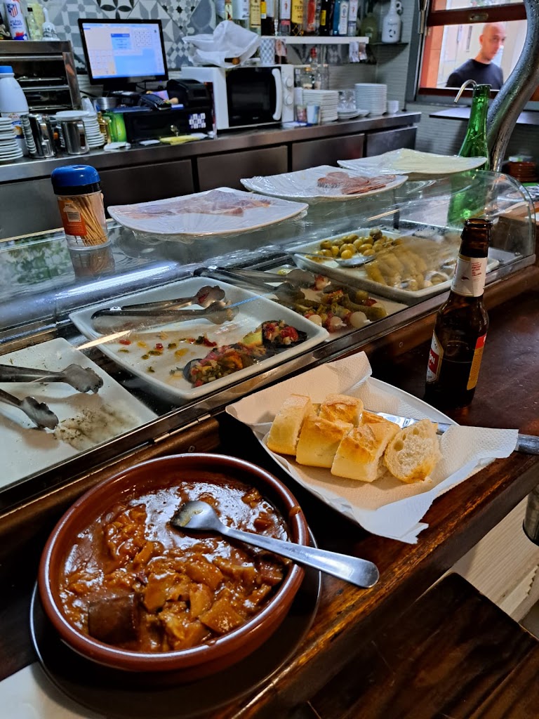 Casa Tonin — Comida y bebida