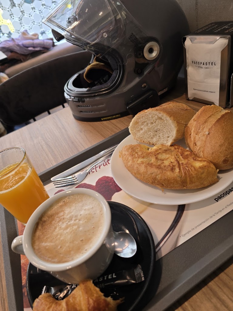 Cafeteria PACO PASTEL - La Plaza — Mas recientes