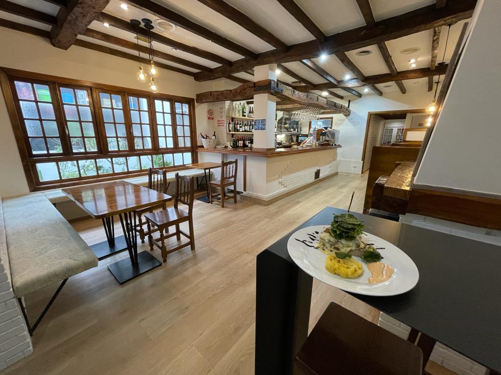Bodegon A Cunca — Ambiente