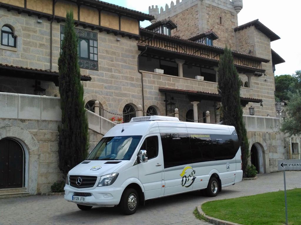 Autocares Oscar Bejar