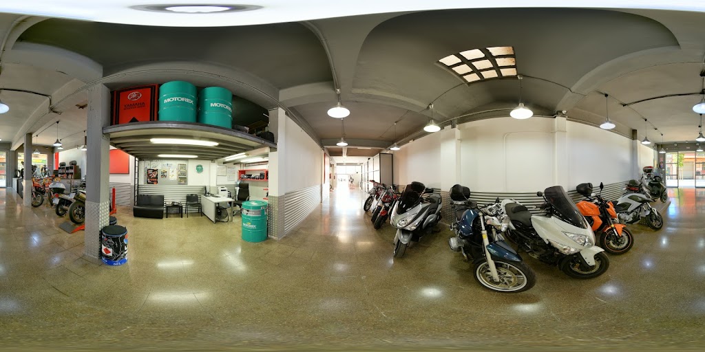 Massoni Moto Taller/Tienda — Interior