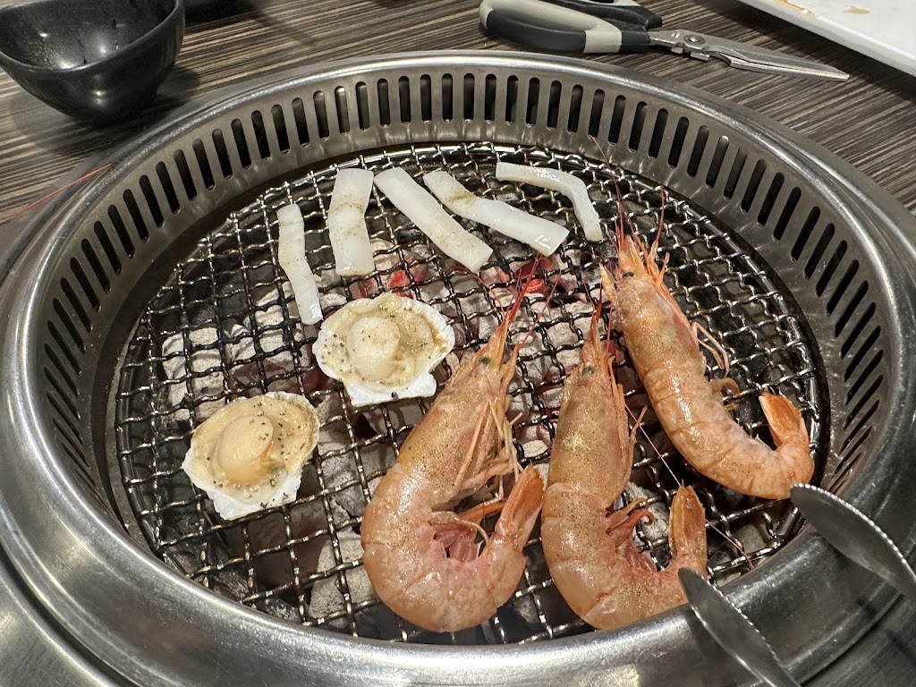燒肉眾精緻炭火燒肉 羅東廣興店 的照片