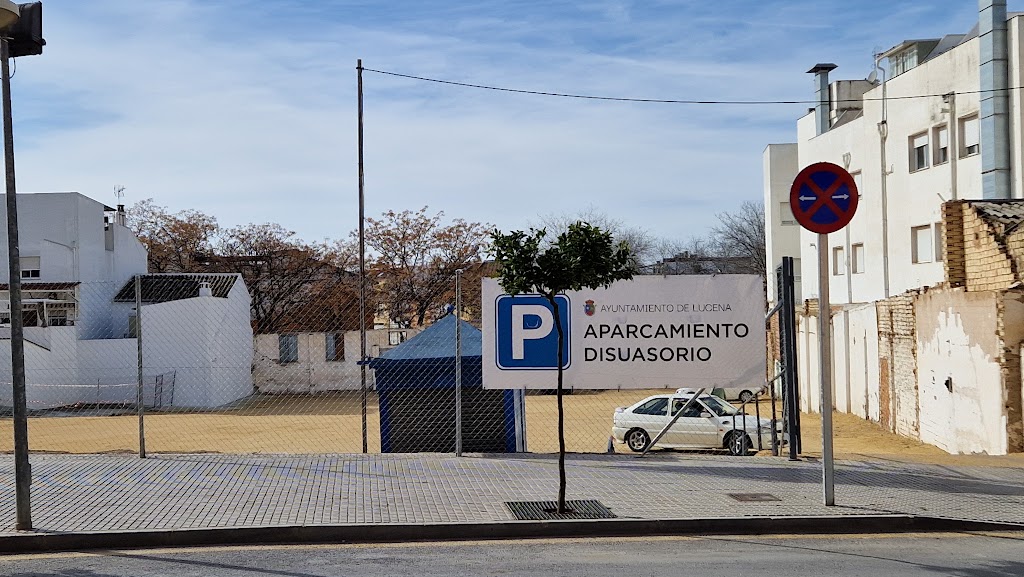 Aparcamiento Municipal Disuasorio — Signo