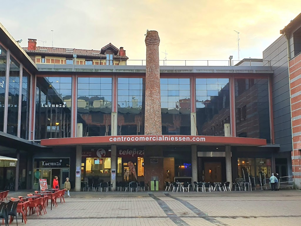 Centro Comercial Niessen