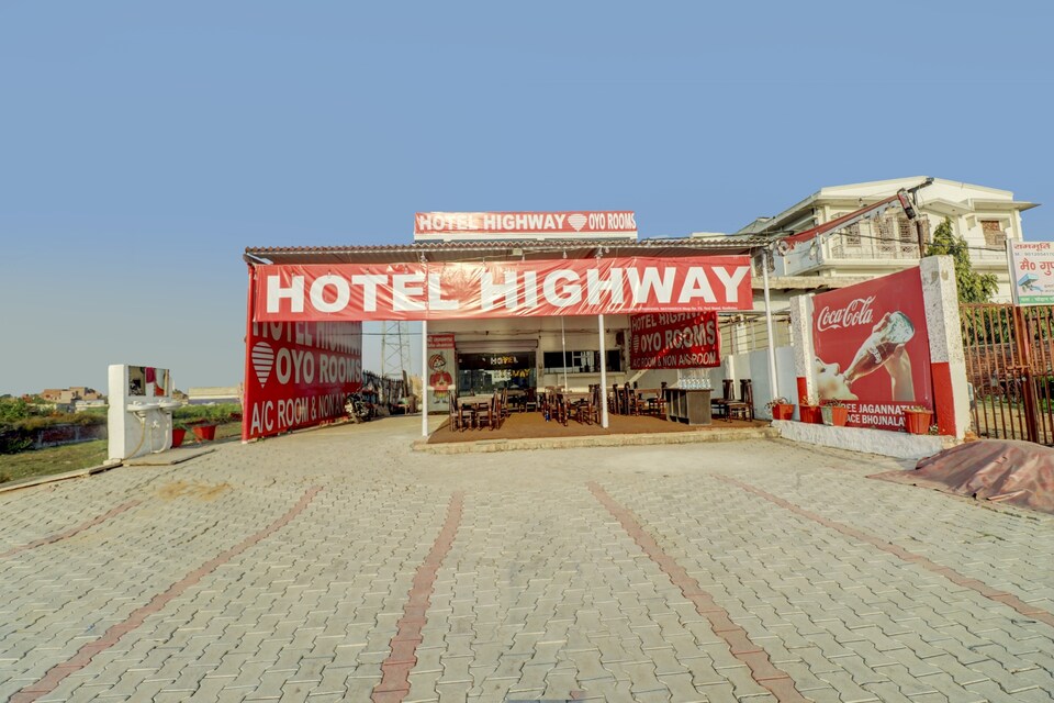 Oyo 78856 Hotel Highway