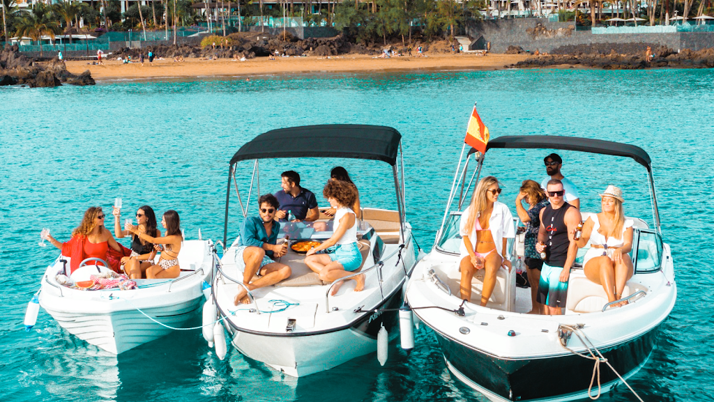 Alquiler Barco Lanzarote | Rent A Boat Jetski Lanzarote