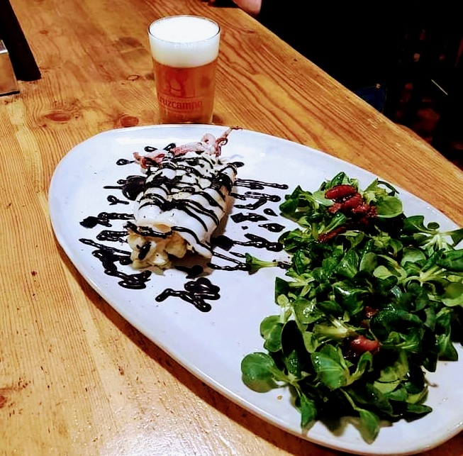 Restaurante El Arco — Comida y bebida