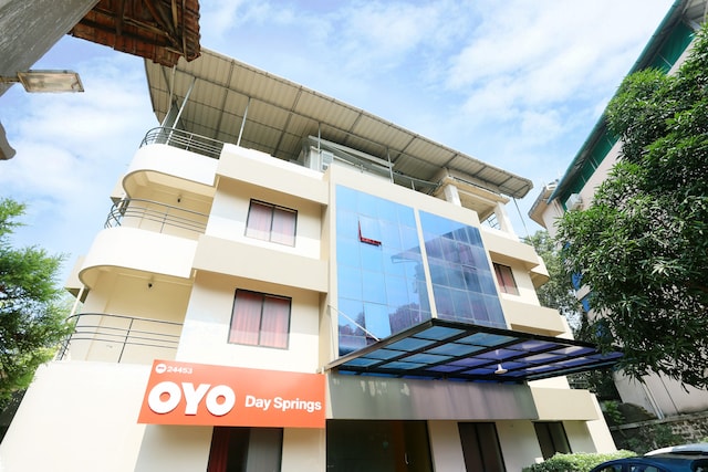 Oyo Day Springs