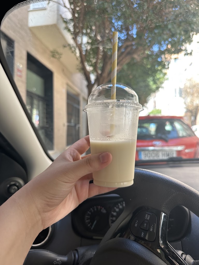 Horchateria L'Orxateria — Comida y bebida