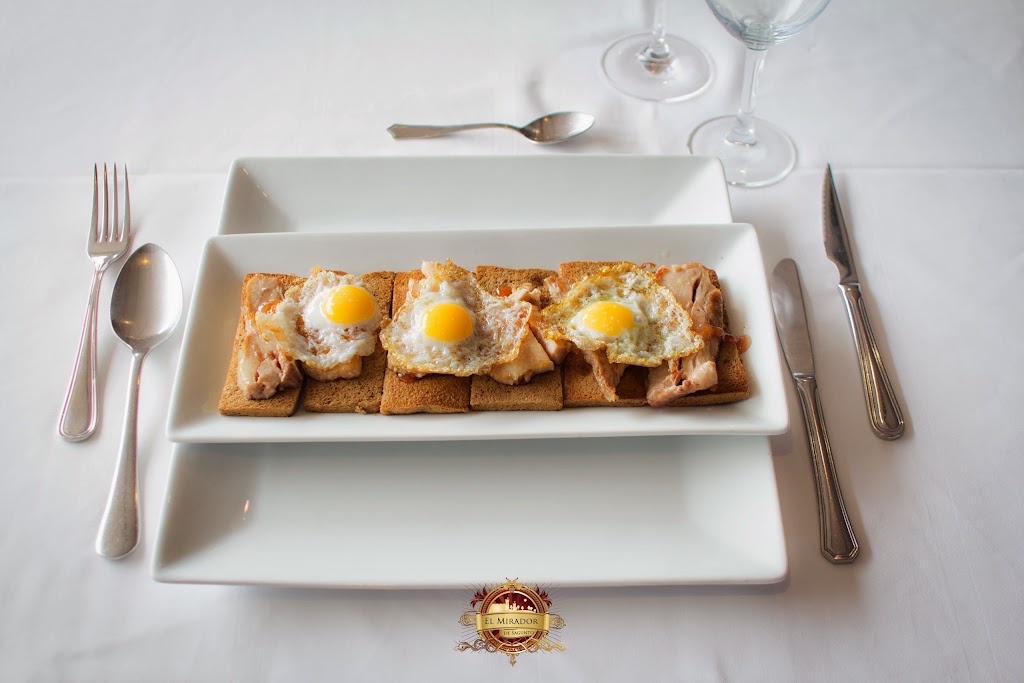 Restaurante El Mirador de Sagunto — Comida y bebida