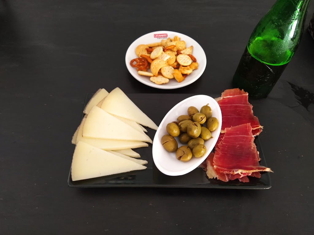 Cafeteria Bar Trebol — Del propietario