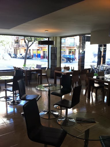 Tabu Bar Cafeteria Cocteleria gin tonic