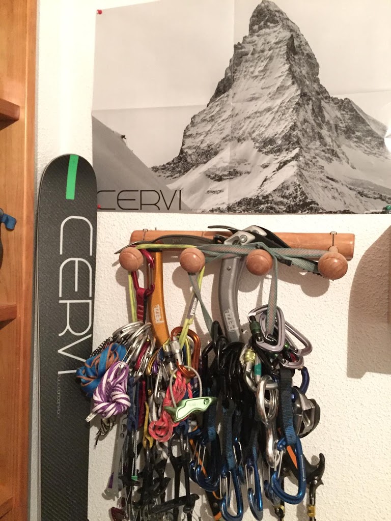 Cervi skis