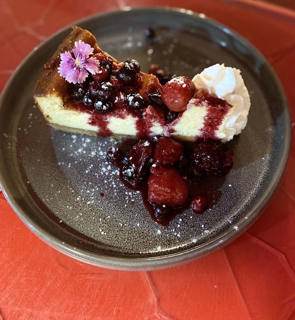 Restaurante BABILONIA — Comida y bebida