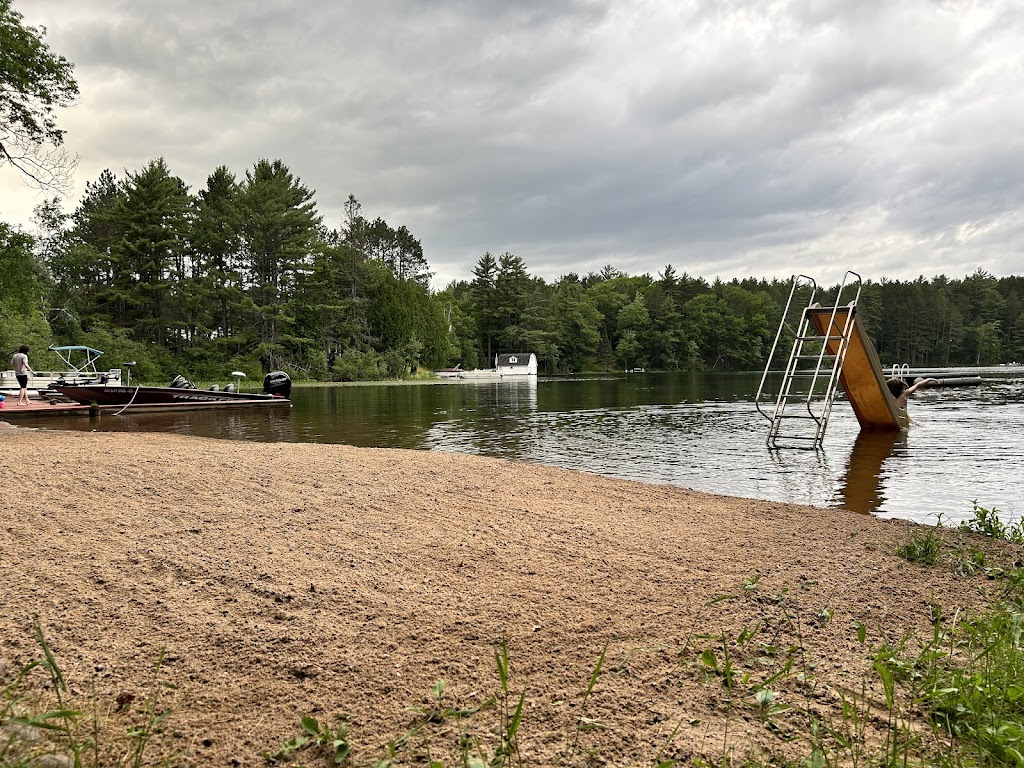  Hilltop Cottages Resort