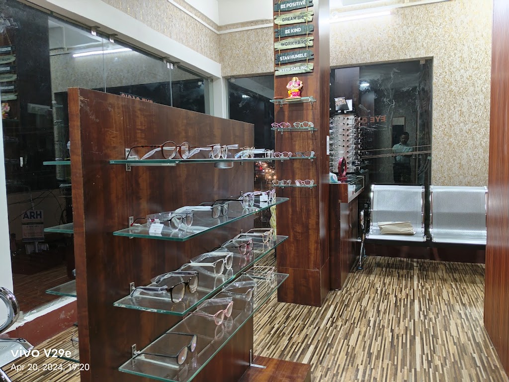 Eye Oasis Eye Care Centre Best Eye Specialist And Eye Surgeon In Guwahati Diabetologist Thyroid Specialist