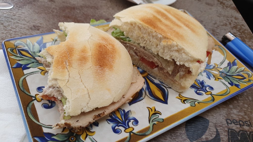 Restaurante La Huerta — Comida y bebida