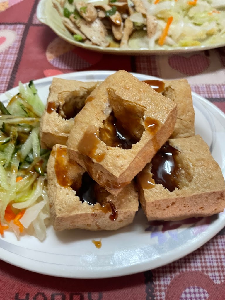 黃記 臭豆腐 麵線糊 麵 飯 的照片