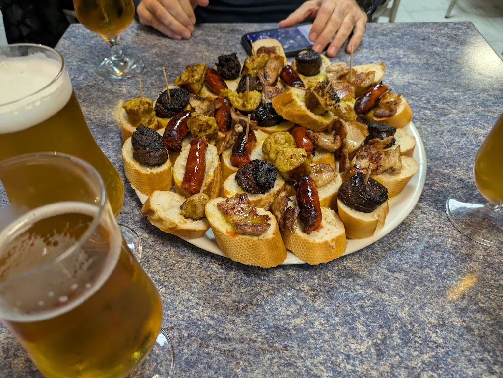 Granja Lozvi — Comida y bebida