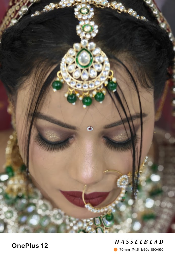 Midas Touch Unisex Salon And Makeup Studio