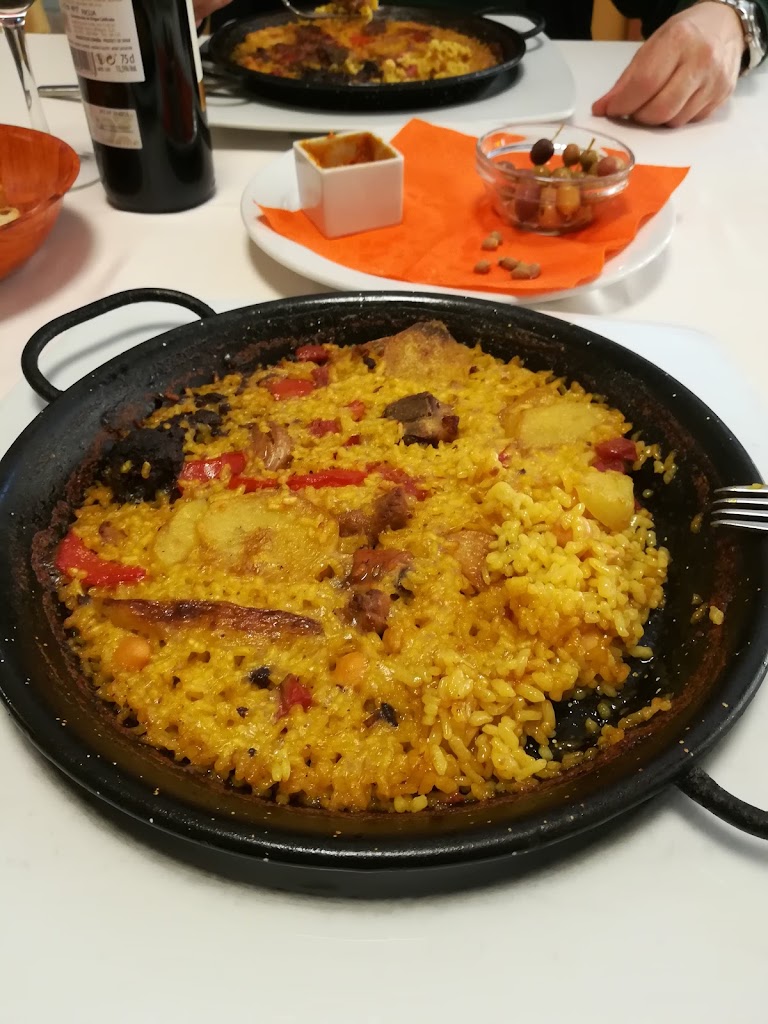 Palmito Restauracion — Paella