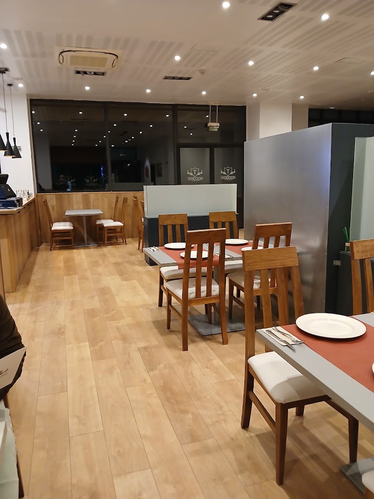 Tandoori Lezkairu — Ambiente