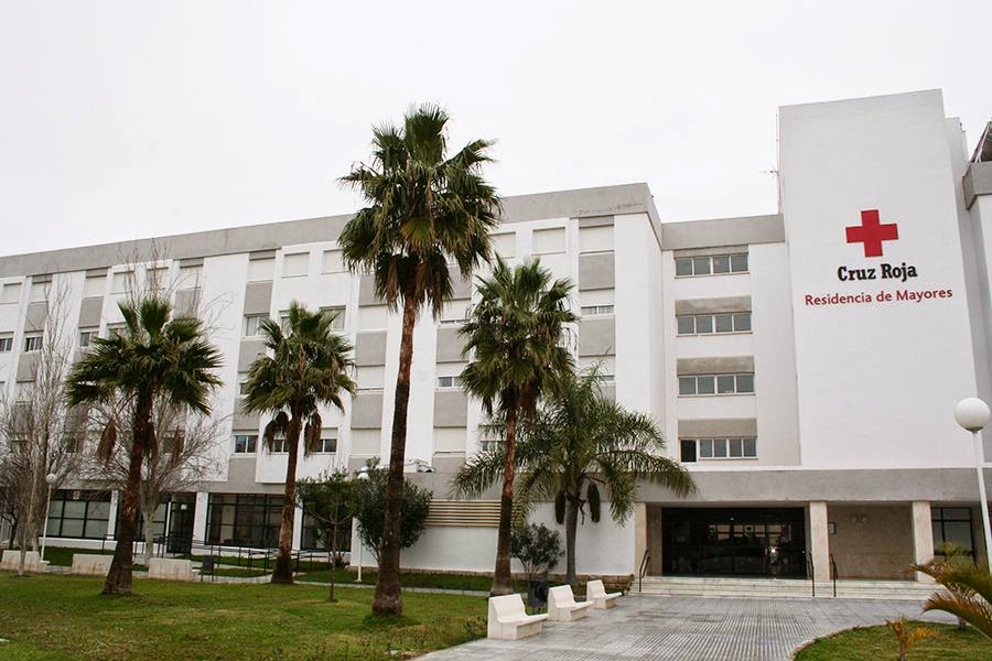 Residencia de Mayores y Centro de dia Cruz Roja San Fernando - Cadiz — Exterior