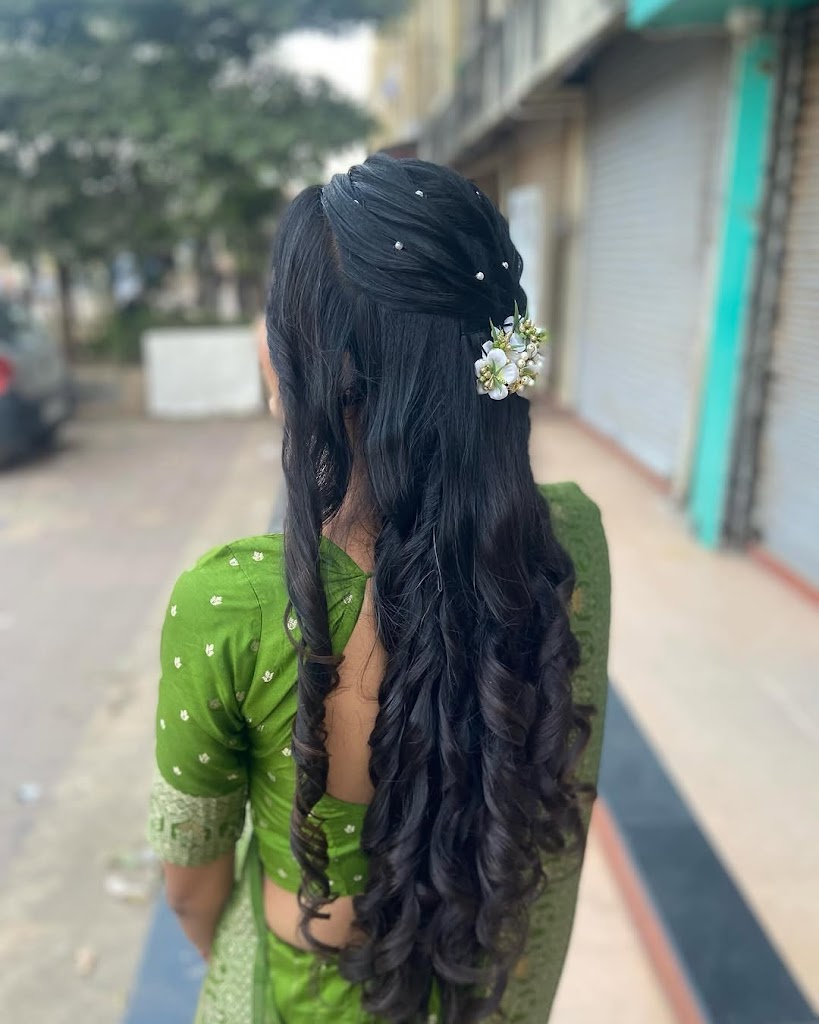 Priti Beauty Parlour