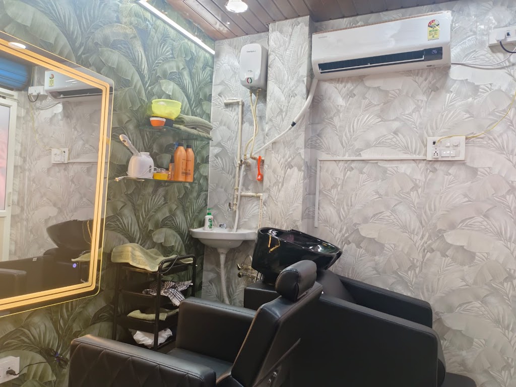 Honeys Beauty Make Up Studio